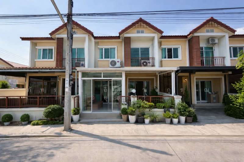 บ้านพิศาลลาดกระบัง 3 ถนนประชาพัฒนา แขวงทับยาว เขตลาดกระบัง กรุงเทพมหานคร, Bangkok, ลาดกระบัง, Thab Yao, Lat Krabang, Bangkok, 3 Bedrooms, 75 sqm, Townhouse For Sale, by ภัทรนัน อิศรางกูร ณ อยุธยา, 500154411 - DDproperty.com