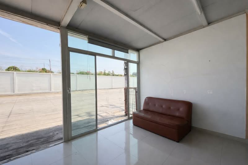 บ้านพิศาลลาดกระบัง 3 ถนนประชาพัฒนา แขวงทับยาว เขตลาดกระบัง กรุงเทพมหานคร, Bangkok, ลาดกระบัง, Thab Yao, Lat Krabang, Bangkok, 3 Bedrooms, 75 sqm, Townhouse For Sale, by ภัทรนัน อิศรางกูร ณ อยุธยา, 500154411 - DDproperty.com