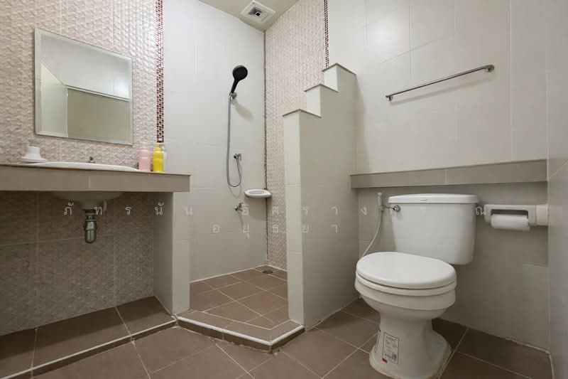 บ้านพิศาลลาดกระบัง 3 ถนนประชาพัฒนา แขวงทับยาว เขตลาดกระบัง กรุงเทพมหานคร, Bangkok, ลาดกระบัง, Thab Yao, Lat Krabang, Bangkok, 3 Bedrooms, 75 sqm, Townhouse For Sale, by ภัทรนัน อิศรางกูร ณ อยุธยา, 500154411 - DDproperty.com