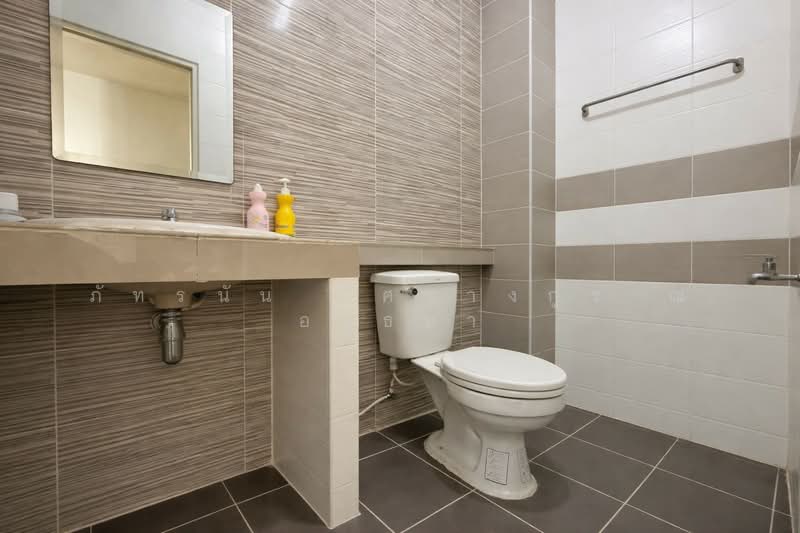 บ้านพิศาลลาดกระบัง 3 ถนนประชาพัฒนา แขวงทับยาว เขตลาดกระบัง กรุงเทพมหานคร, Bangkok, ลาดกระบัง, Thab Yao, Lat Krabang, Bangkok, 3 Bedrooms, 75 sqm, Townhouse For Sale, by ภัทรนัน อิศรางกูร ณ อยุธยา, 500154411 - DDproperty.com