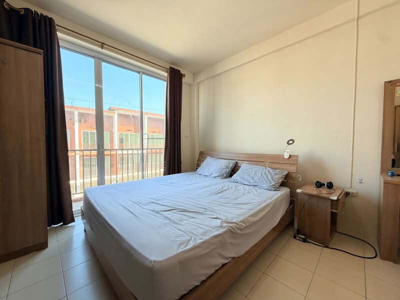 สุรศักดิ์เซ็นเตอร์ ศรีราชา, Chon Buri (Pattaya), Nong - Kham, Si Racha, Chon Buri (Pattaya), , 210 sqm, Shophouse For Sale, by The Best Property ดิว, 500154417 - DDproperty.com