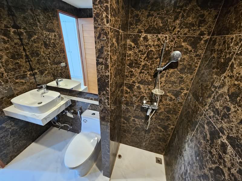 ให้เช่า - Premier Condominium : พรีเมียร์ คอนโดมิเนียม, กรุงเทพ