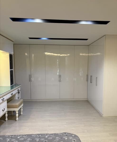 2-story Townhouse Soi Phraya Singhaseni, Hua Lamphong, Bangkok, พระราม 4, Rong Muang, Pathum Wan, Bangkok, 3 Bedrooms, 220 sqm, Townhouse For Rent, by NR AGENT, 500154455 - DDproperty.com