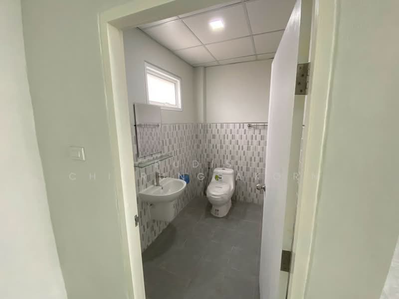 3-Storey Building for Rent – Kanchanaphisek Road, Bangkok, Bang Ra Mat, Taling Chan, Bangkok, , 450 sqm, Shophouse For Rent, by Pudis Chitrungsakorn, 500154469 - DDproperty.com