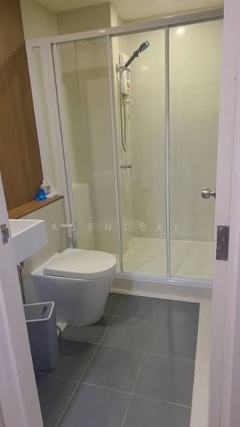 Blossom Condo @ Sathorn-Charoenrat, Bangkok, Charoen Rat Road, Thung Wat Don, Sathon, Bangkok, 1 Bedroom, 30 sqm, Condo For Rent, by Agentbkk, 500154486 - DDproperty.com