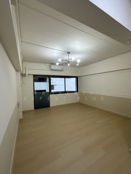 Family Condominium, Bangkok, Sutthisan Winitchai Road, Samsen Nai, Phaya Thai, Bangkok, Studio, 27 sqm, Condo For Sale, by Property Expert Plus, 500154491 - DDproperty.com