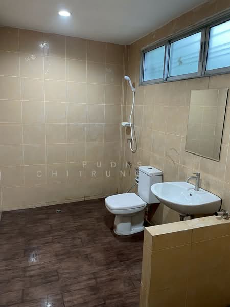 ให้เช่าอาคารพาณิชย์ ตลาดพรานนก, กรุงเทพ, บ้านช่างหล่อ, บางกอกน้อย, กรุงเทพ, 294 ตร.ม., ตึกแถว-อาคารพาณิชย์ ให้เช่า, โดย Pudis Chitrungsakorn, 500154501 - DDproperty.com