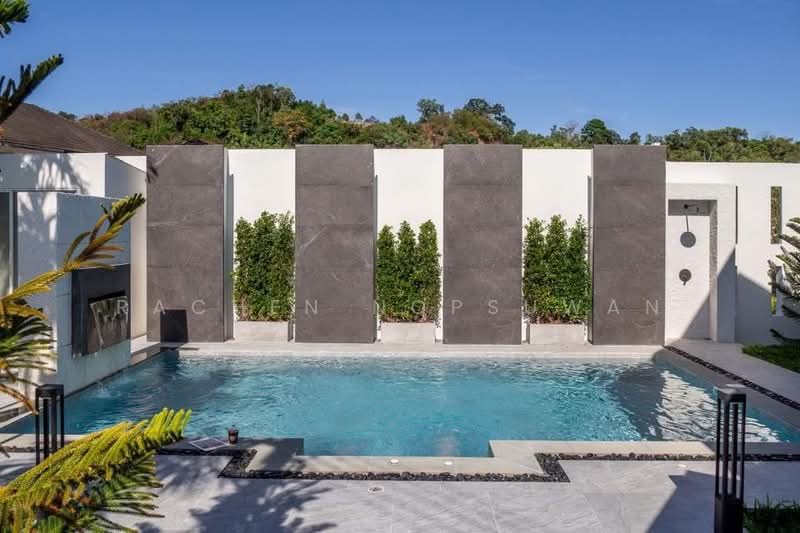 Urgent sale! Detached pool villa, corner lot, Ratsada, Phuket. Land area 89.2 sq.wa (350 sq.m),, Phuket, Ratsada, Muang Phuket, Phuket, 3 Bedrooms, 350 sqm, Single Detached House For Sale, by Rachen Nopsuwan, 500154511 - DDproperty.com