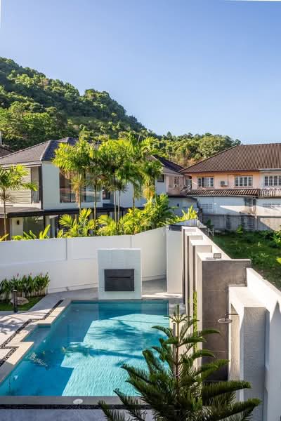 Urgent sale! Detached pool villa, corner lot, Ratsada, Phuket. Land area 89.2 sq.wa (350 sq.m),, Phuket, Ratsada, Muang Phuket, Phuket, 3 Bedrooms, 350 sqm, Single Detached House For Sale, by Rachen Nopsuwan, 500154511 - DDproperty.com