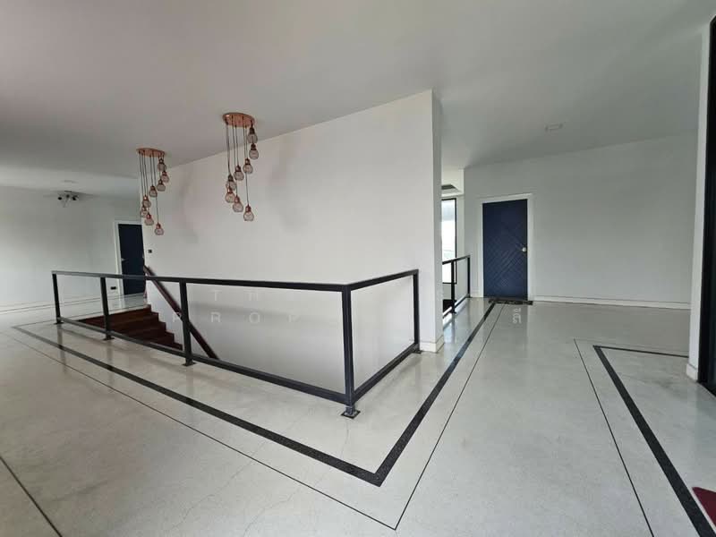 อาคารพาณิชย์บ้านกลาง ปทุมธานี, ปทุมธานี, บ้านกลาง, เมืองปทุมธานี, ปทุมธานี, 100 ตร.ม., ตึกแถว-อาคารพาณิชย์ ขาย, โดย The Best Property ลี, 500154518 - DDproperty.com