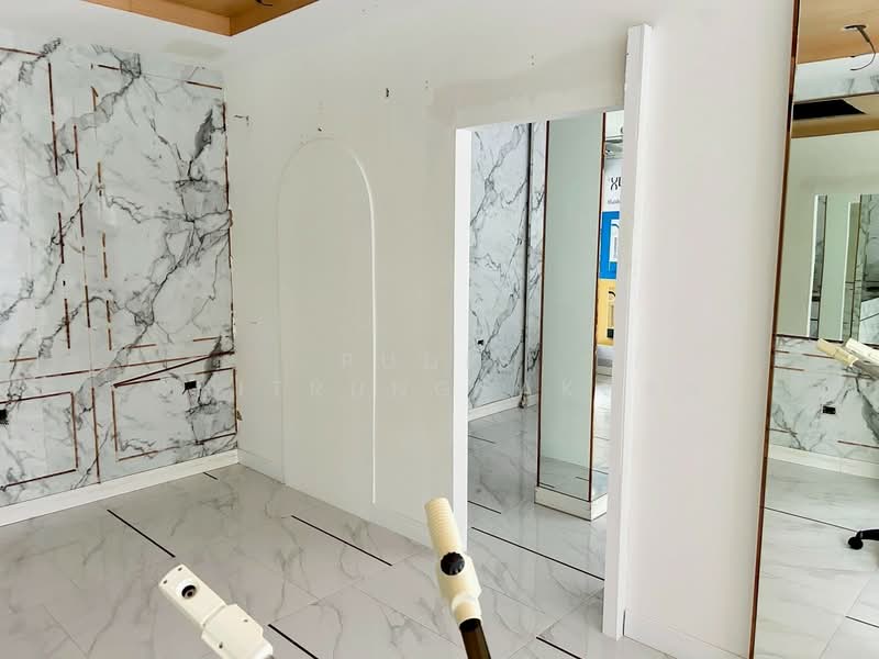 ให้เช่า | พื้นที่ใต้โรงแรม ย่านรางน้ำ, กรุงเทพ, ถนนพญาไท, ราชเทวี, กรุงเทพ, 100 ตร.ม., ตึกแถว-อาคารพาณิชย์ ให้เช่า, โดย Pudis Chitrungsakorn, 500154521 - DDproperty.com