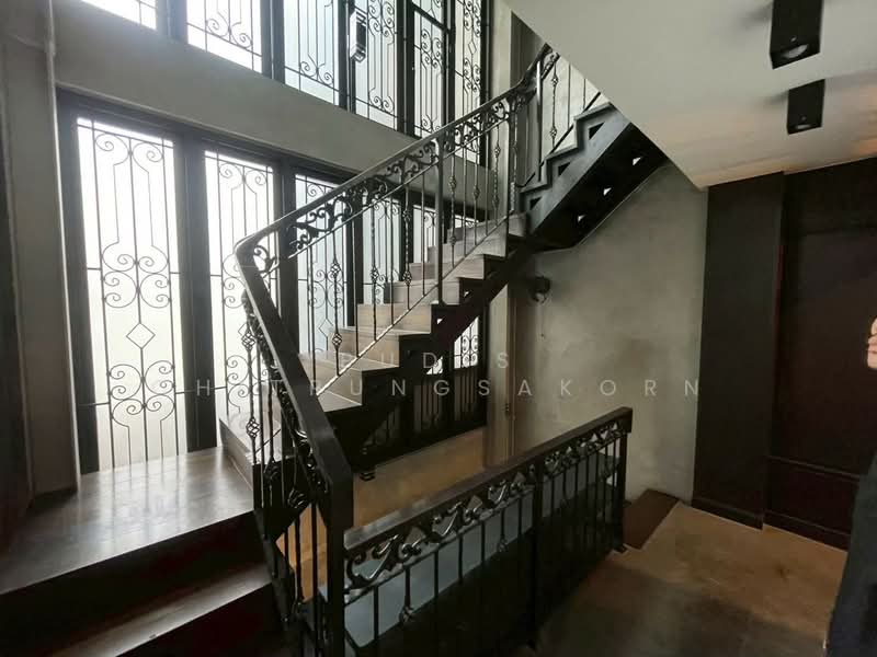 5-Storey Commercial Building for Rent – Ratchathewi, Bangkok, Thanon Phaya Thai, Ratchathewi, Bangkok, , 280 sqm, Shophouse For Rent, by Pudis Chitrungsakorn, 500154532 - DDproperty.com