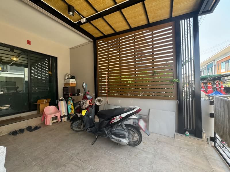 Mettown Bangna : ทาวน์โฮม เมททาวน์ บางนา, สมุทรปราการ, 83 หมู่ 9, ต.บางบ่อ, บางบ่อ, บางบ่อ, สมุทรปราการ, 100 ตร.ม., ทาวน์เฮ้าส์ ขาย, โดย The Best Property นก, 500154537 - DDproperty.com