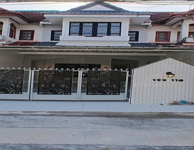 Moobaan Cho Rung Rueang 6 : หมู่บ้านช.รุ่งเรือง 6, นนทบุรี, ถนนบางกรวย - ไทรน้อย, บางรักพัฒนา, บางบัวทอง, นนทบุรี, 132 ตร.ม., ทาวน์เฮ้าส์ ขาย, โดย นพดล นวพันธ์พิมล, 500154549 - DDproperty.com