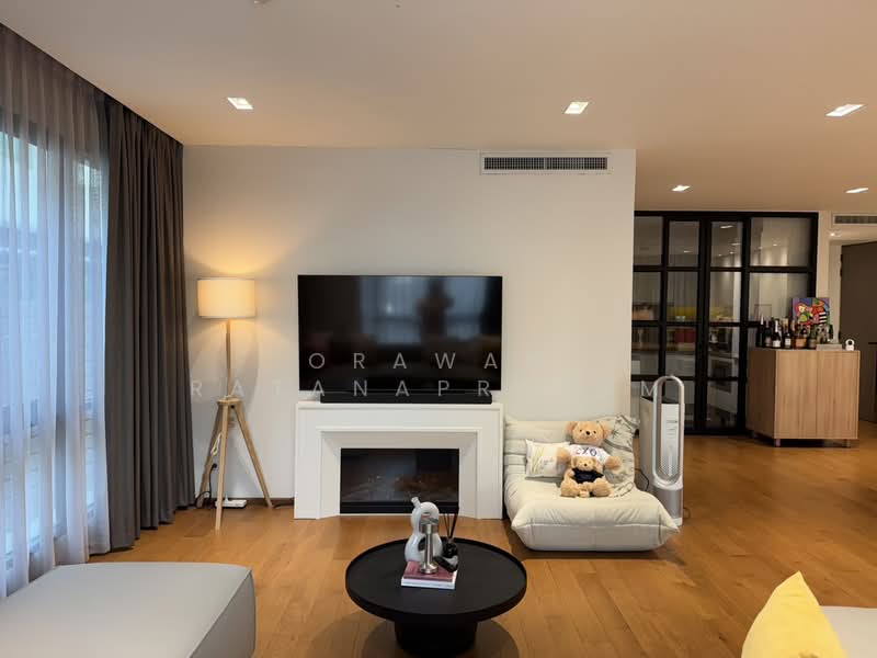 Mieler Sukhumvit 40 : มีลเลอร์ สุขุมวิท 40, กรุงเทพ, ซอย สุขใจ, คลองตัน, คลองเตย, กรุงเทพ, 130 ตร.ม., คอนโด ขาย, โดย Orawan Ratanapratum, 500154567 - DDproperty.com