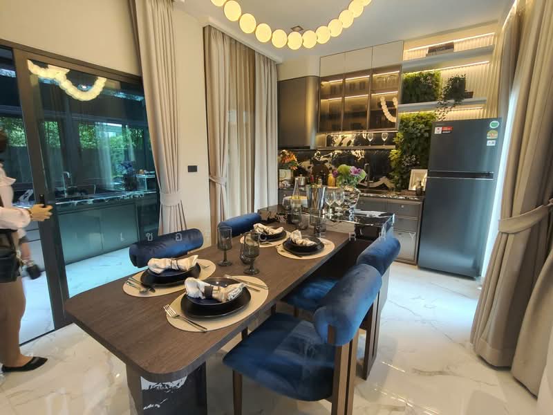89 Residence Ratchada-Rama 9, Bangkok, Huai Khwang, Huai Khwang, Bangkok, 4 Bedrooms, 235 sqm, Single Detached House For Rent, by Tamita Kongsoithong, 500154594 - DDproperty.com