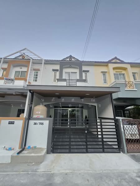 Moobaan K.C. Ramintra 7 : หมู่บ้านเค.ซี. รามอินทรา 7, กรุงเทพ, สามวาตะวันตก, คลองสามวา, กรุงเทพ, 96 ตร.ม., ทาวน์เฮ้าส์ ขาย, โดย นภัสศรณ์ วงศ์สินไทยกร (นันท์), 500154607 - DDproperty.com