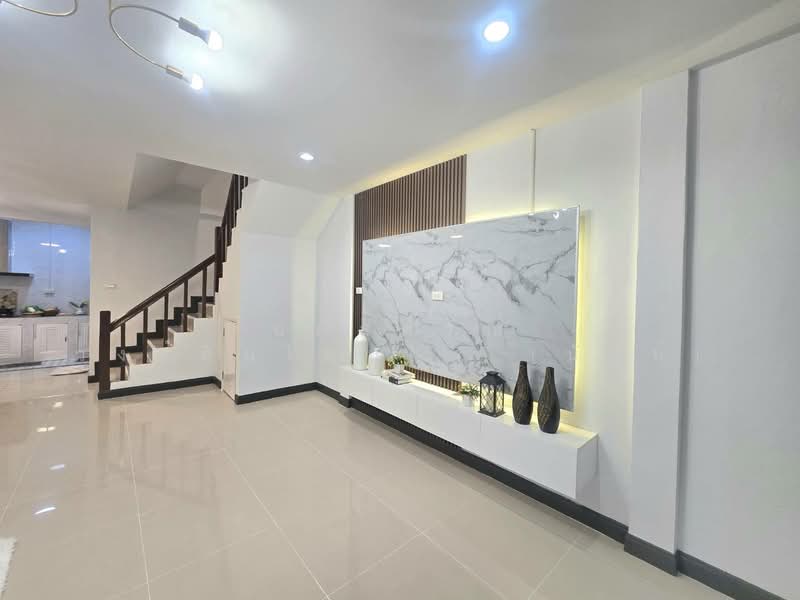 Moobaan K.C. Ramintra 7, Bangkok, Sam Wa Tawan Tok, Khlong Sam Wa, Bangkok, 3 Bedrooms, 96 sqm, Townhouse For Sale, by นภัสศรณ์ วงศ์สินไทยกร (นันท์), 500154607 - DDproperty.com