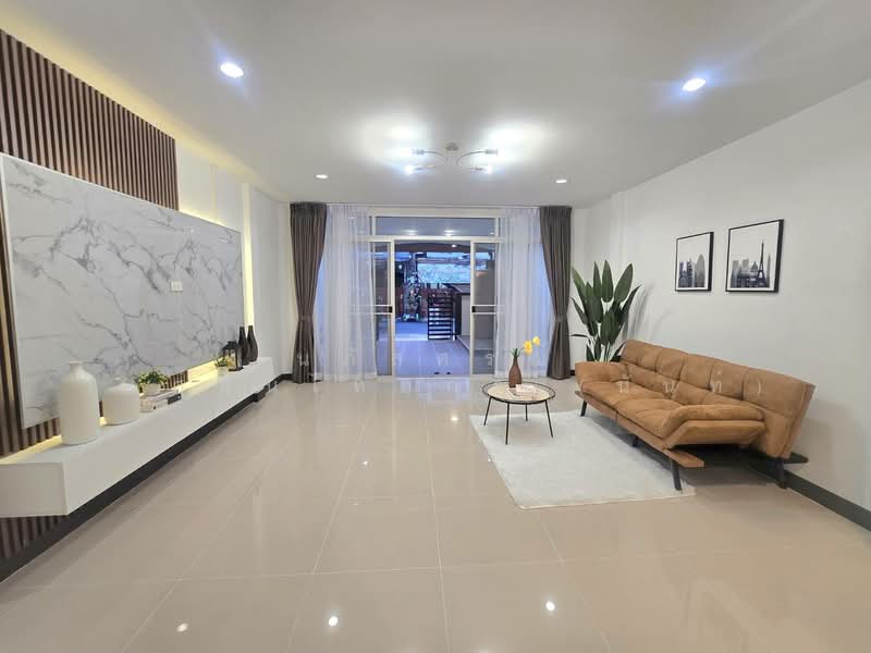 Moobaan K.C. Ramintra 7, Bangkok, Sam Wa Tawan Tok, Khlong Sam Wa, Bangkok, 3 Bedrooms, 96 sqm, Townhouse For Sale, by นภัสศรณ์ วงศ์สินไทยกร (นันท์), 500154607 - DDproperty.com