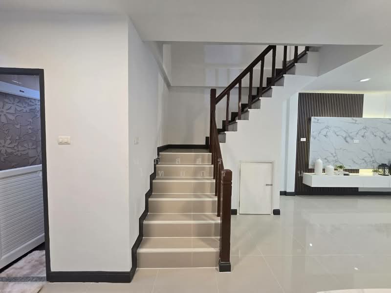 Moobaan K.C. Ramintra 7 : หมู่บ้านเค.ซี. รามอินทรา 7, กรุงเทพ, สามวาตะวันตก, คลองสามวา, กรุงเทพ, 96 ตร.ม., ทาวน์เฮ้าส์ ขาย, โดย นภัสศรณ์ วงศ์สินไทยกร (นันท์), 500154607 - DDproperty.com