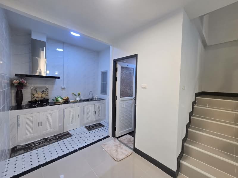 Moobaan K.C. Ramintra 7, Bangkok, Sam Wa Tawan Tok, Khlong Sam Wa, Bangkok, 3 Bedrooms, 96 sqm, Townhouse For Sale, by นภัสศรณ์ วงศ์สินไทยกร (นันท์), 500154607 - DDproperty.com