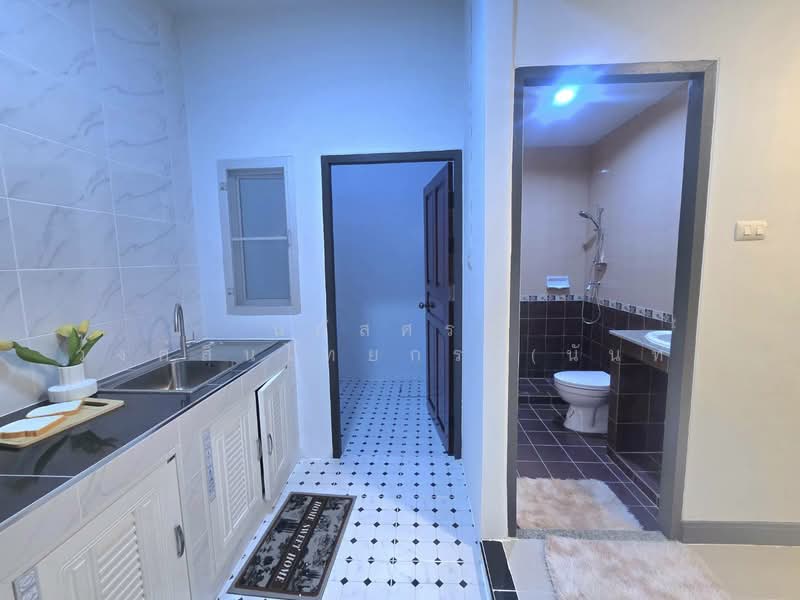 Moobaan K.C. Ramintra 7 : หมู่บ้านเค.ซี. รามอินทรา 7, กรุงเทพ, สามวาตะวันตก, คลองสามวา, กรุงเทพ, 96 ตร.ม., ทาวน์เฮ้าส์ ขาย, โดย นภัสศรณ์ วงศ์สินไทยกร (นันท์), 500154607 - DDproperty.com