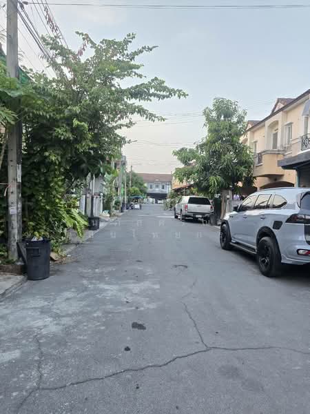 Moobaan K.C. Ramintra 7 : หมู่บ้านเค.ซี. รามอินทรา 7, กรุงเทพ, สามวาตะวันตก, คลองสามวา, กรุงเทพ, 96 ตร.ม., ทาวน์เฮ้าส์ ขาย, โดย นภัสศรณ์ วงศ์สินไทยกร (นันท์), 500154607 - DDproperty.com