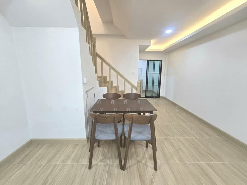 Moobaan K.C. Ramintra 7, Bangkok, Sam Wa Tawan Tok, Khlong Sam Wa, Bangkok, 2 Bedrooms, 80 sqm, Townhouse For Sale, by นภัสศรณ์ วงศ์สินไทยกร (นันท์), 500154610 - DDproperty.com