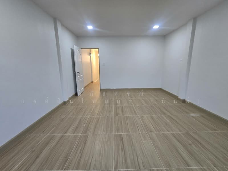 Moobaan K.C. Ramintra 7, Bangkok, Sam Wa Tawan Tok, Khlong Sam Wa, Bangkok, 2 Bedrooms, 80 sqm, Townhouse For Sale, by นภัสศรณ์ วงศ์สินไทยกร (นันท์), 500154610 - DDproperty.com