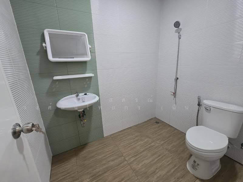 Moobaan K.C. Ramintra 7, Bangkok, Sam Wa Tawan Tok, Khlong Sam Wa, Bangkok, 2 Bedrooms, 80 sqm, Townhouse For Sale, by นภัสศรณ์ วงศ์สินไทยกร (นันท์), 500154610 - DDproperty.com