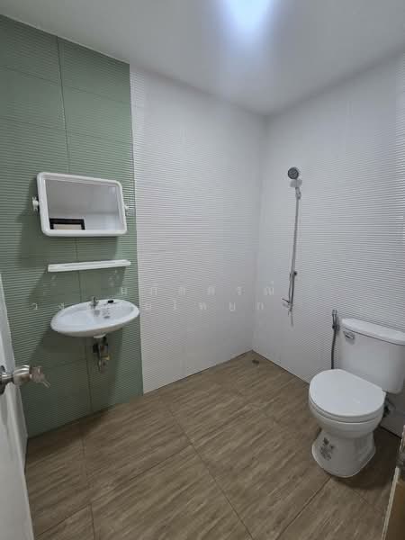 Moobaan K.C. Ramintra 7, Bangkok, Sam Wa Tawan Tok, Khlong Sam Wa, Bangkok, 2 Bedrooms, 80 sqm, Townhouse For Sale, by นภัสศรณ์ วงศ์สินไทยกร (นันท์), 500154610 - DDproperty.com