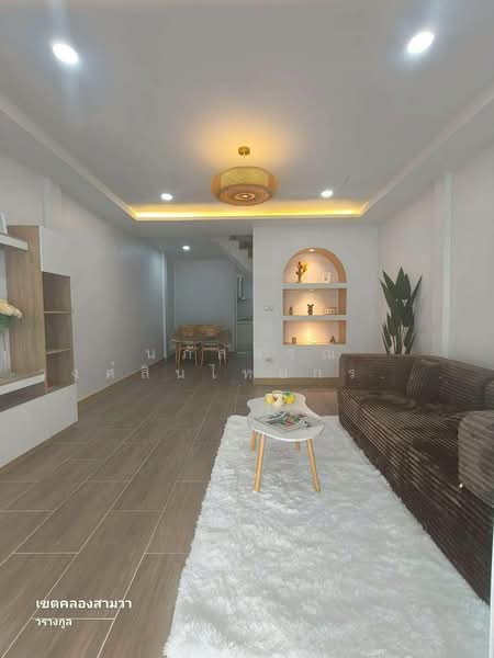 Worarakun House, along Khlong Song, Bangkok, Bang Chun, Khlong Sam Wa, Bangkok, 2 Bedrooms, 80 sqm, Townhouse For Sale, by นภัสศรณ์ วงศ์สินไทยกร (นันท์), 500154615 - DDproperty.com