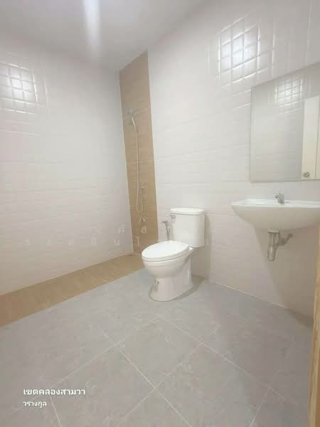 Worarakun House, along Khlong Song, Bangkok, Bang Chun, Khlong Sam Wa, Bangkok, 2 Bedrooms, 80 sqm, Townhouse For Sale, by นภัสศรณ์ วงศ์สินไทยกร (นันท์), 500154615 - DDproperty.com