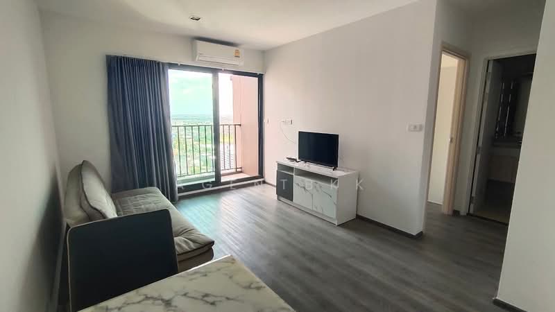 Rich Park @ Triple Station, Bangkok, 591 Srinakarin Road, Suan Luang, Suan Luang, Bangkok, 1 Bedroom, 35 sqm, Condo For Rent, by Agentbkk, 500154625 - DDproperty.com