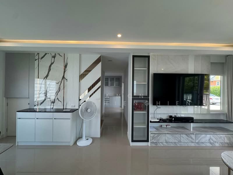 Grande Pleno Sukhumvit-Bangna, Samut Prakan, Bang Kaeo, Bang Plee, Samut Prakan, 3 Bedrooms, 145 sqm, Single Detached House For Rent, by Chanon Phangchienghien, 500154634 - DDproperty.com