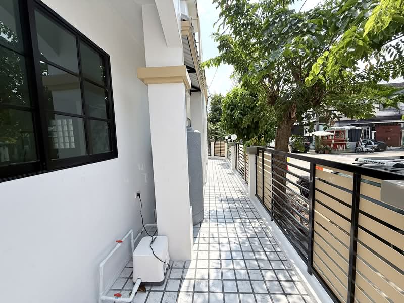 ม.มาริสา สุเหร่าคลองหนึ่ง5 ซอยมาริสา 6 แขวงบางชัน คลองสามวา, กรุงเทพ, สุเหร่าคลองหนึ่ง5, บางชัน, คลองสามวา, กรุงเทพ, 120 ตร.ม., ทาวน์เฮ้าส์ ขาย, โดย นภัสศรณ์ วงศ์สินไทยกร (นันท์), 500154641 - DDproperty.com