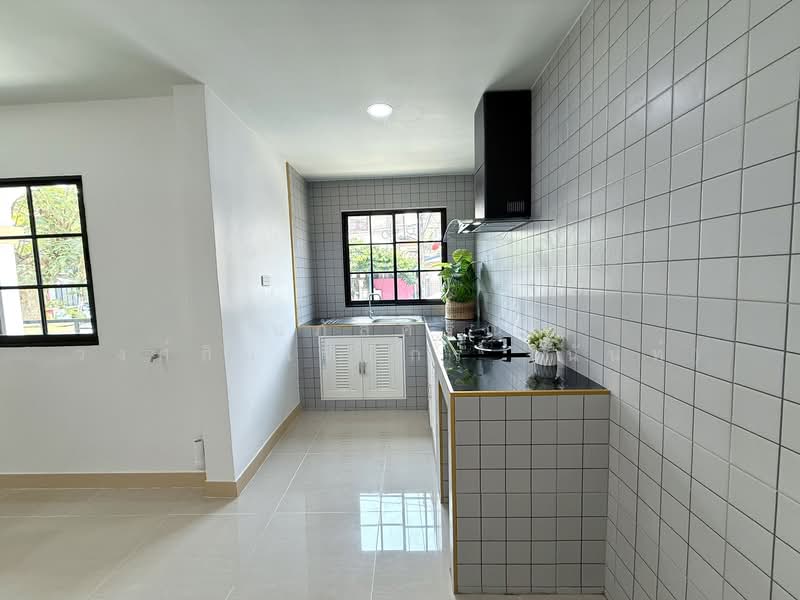 ม.มาริสา สุเหร่าคลองหนึ่ง5 ซอยมาริสา 6 แขวงบางชัน คลองสามวา, กรุงเทพ, สุเหร่าคลองหนึ่ง5, บางชัน, คลองสามวา, กรุงเทพ, 120 ตร.ม., ทาวน์เฮ้าส์ ขาย, โดย นภัสศรณ์ วงศ์สินไทยกร (นันท์), 500154641 - DDproperty.com