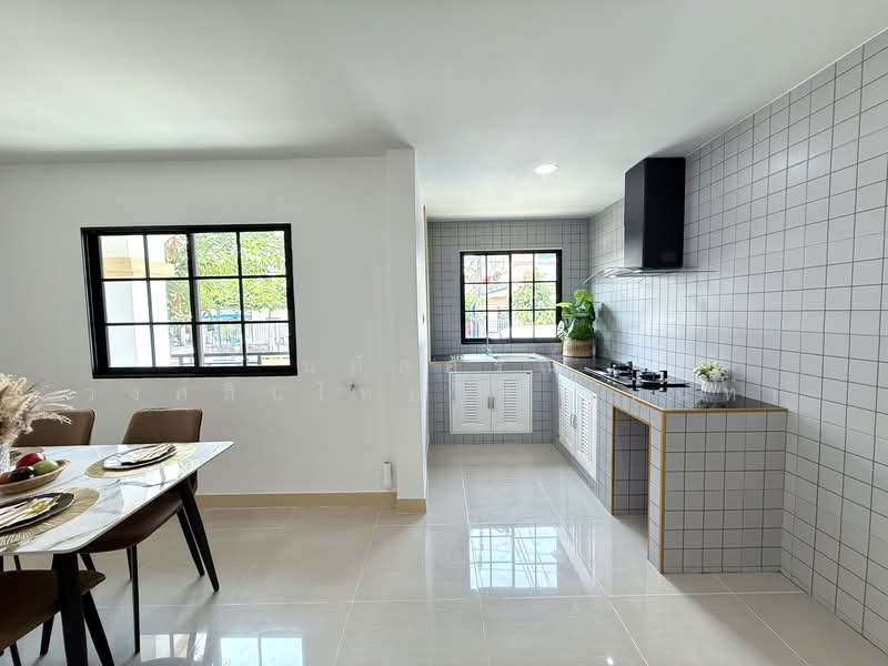 ม.มาริสา สุเหร่าคลองหนึ่ง5 ซอยมาริสา 6 แขวงบางชัน คลองสามวา, Bangkok, สุเหร่าคลองหนึ่ง5, Bang Chun, Khlong Sam Wa, Bangkok, 4 Bedrooms, 120 sqm, Townhouse For Sale, by นภัสศรณ์ วงศ์สินไทยกร (นันท์), 500154641 - DDproperty.com