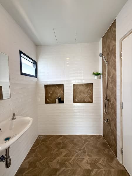 ม.มาริสา สุเหร่าคลองหนึ่ง5 ซอยมาริสา 6 แขวงบางชัน คลองสามวา, Bangkok, สุเหร่าคลองหนึ่ง5, Bang Chun, Khlong Sam Wa, Bangkok, 4 Bedrooms, 120 sqm, Townhouse For Sale, by นภัสศรณ์ วงศ์สินไทยกร (นันท์), 500154641 - DDproperty.com