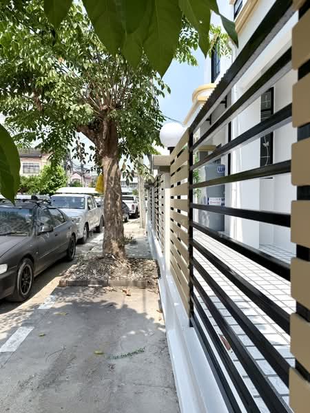 ม.มาริสา สุเหร่าคลองหนึ่ง5 ซอยมาริสา 6 แขวงบางชัน คลองสามวา, กรุงเทพ, สุเหร่าคลองหนึ่ง5, บางชัน, คลองสามวา, กรุงเทพ, 120 ตร.ม., ทาวน์เฮ้าส์ ขาย, โดย นภัสศรณ์ วงศ์สินไทยกร (นันท์), 500154641 - DDproperty.com