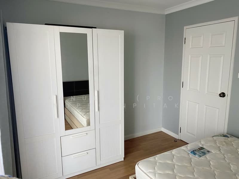 Lumpini Place Narathiwas-Chaopraya, Bangkok, 1298 Rama 3 Road, Chong Nonsi, Yan Nawa, Bangkok, 1 Bedroom, 41 sqm, Condo For Sale, by Kanueng (Pro) Noppornpitak, 500154647 - DDproperty.com