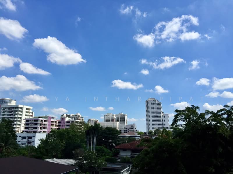 Royce Private Residences, Bangkok, 61 Soi Sukhumvit 31, Khlongtoei Nua, Watthana, Bangkok, 2 Bedrooms, 111 sqm, Condo For Rent, by Araya Intharapipat, 500154648 - DDproperty.com