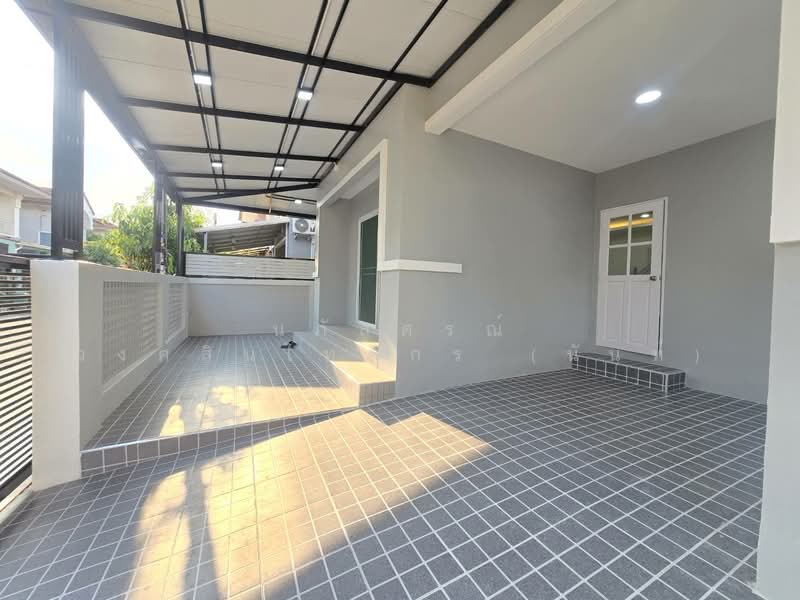 Baan Burirom Rangsit – Klong 4 : บ้านบุรีรมย์ รังสิต – คลอง 4, ปทุมธานี, 59 หมู่ 6, ลาดสวาย, ลำลูกกา, ปทุมธานี, 120 ตร.ม., บ้านเดี่ยว ขาย, โดย นภัสศรณ์ วงศ์สินไทยกร (นันท์), 500154649 - DDproperty.com