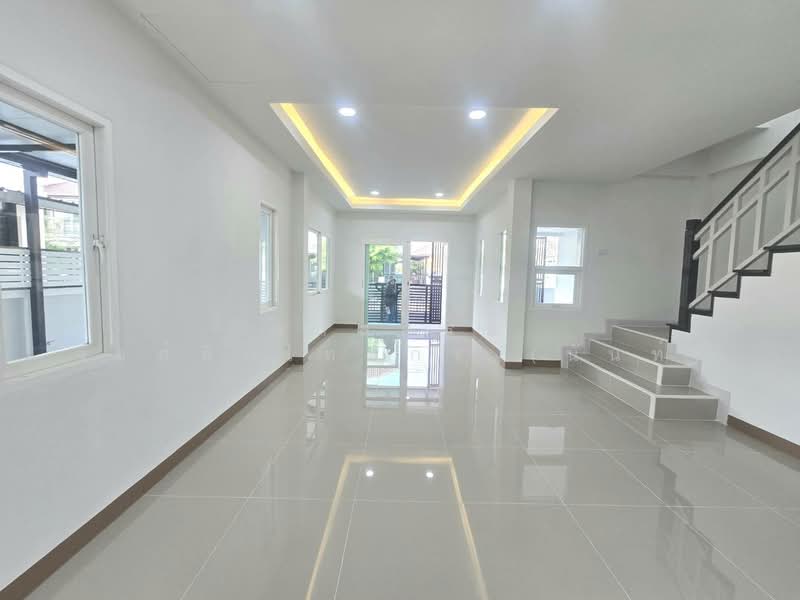 S Ville Rangsit-Lamlukka Klong 4, Pathum Thani, Sawai Pracharat Road (Lam Luk Ka, Khlong 4), Lat Sawai, Lam Luk Ka, Pathum Thani, 3 Bedrooms, 160 sqm, Single Detached House For Sale, by นภัสศรณ์ วงศ์สินไทยกร (นันท์), 500154653 - DDproperty.com