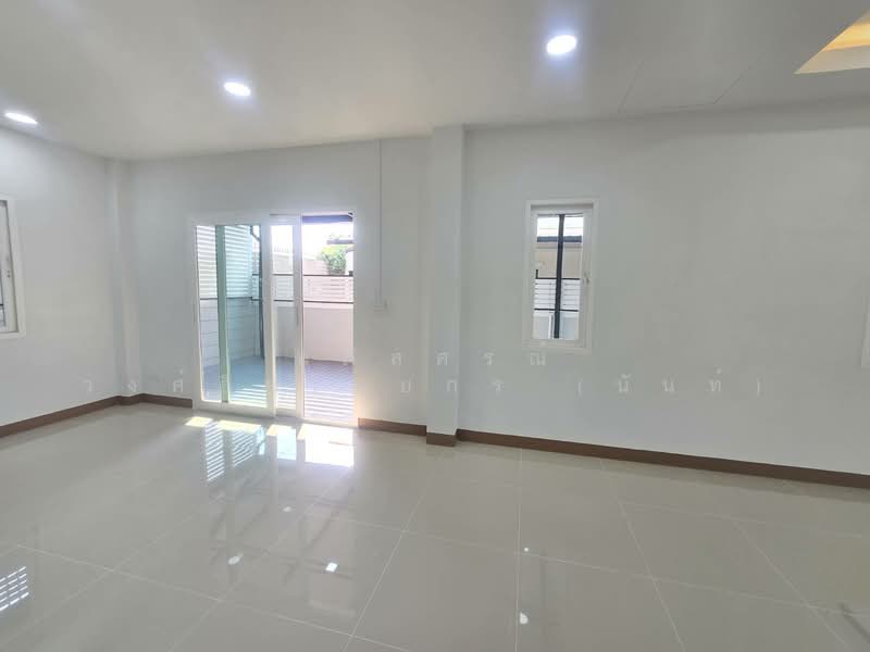 S Ville Rangsit-Lamlukka Klong 4, Pathum Thani, Sawai Pracharat Road (Lam Luk Ka, Khlong 4), Lat Sawai, Lam Luk Ka, Pathum Thani, 3 Bedrooms, 160 sqm, Single Detached House For Sale, by นภัสศรณ์ วงศ์สินไทยกร (นันท์), 500154653 - DDproperty.com