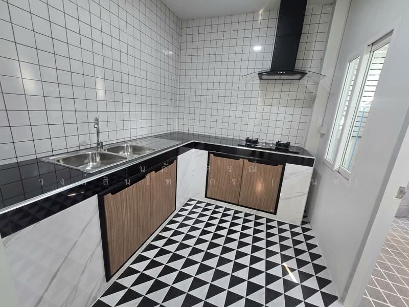 S Ville Rangsit-Lamlukka Klong 4, Pathum Thani, Sawai Pracharat Road (Lam Luk Ka, Khlong 4), Lat Sawai, Lam Luk Ka, Pathum Thani, 3 Bedrooms, 160 sqm, Single Detached House For Sale, by นภัสศรณ์ วงศ์สินไทยกร (นันท์), 500154653 - DDproperty.com