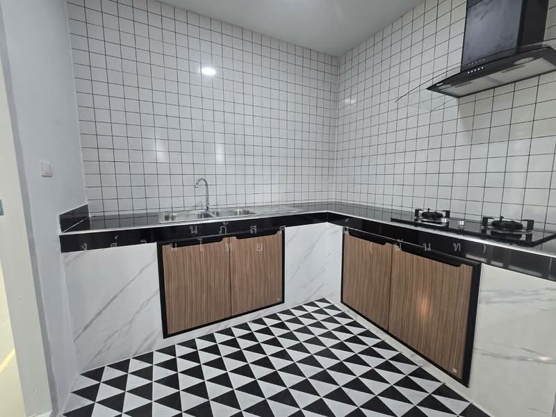 S Ville Rangsit-Lamlukka Klong 4, Pathum Thani, Sawai Pracharat Road (Lam Luk Ka, Khlong 4), Lat Sawai, Lam Luk Ka, Pathum Thani, 3 Bedrooms, 160 sqm, Single Detached House For Sale, by นภัสศรณ์ วงศ์สินไทยกร (นันท์), 500154653 - DDproperty.com