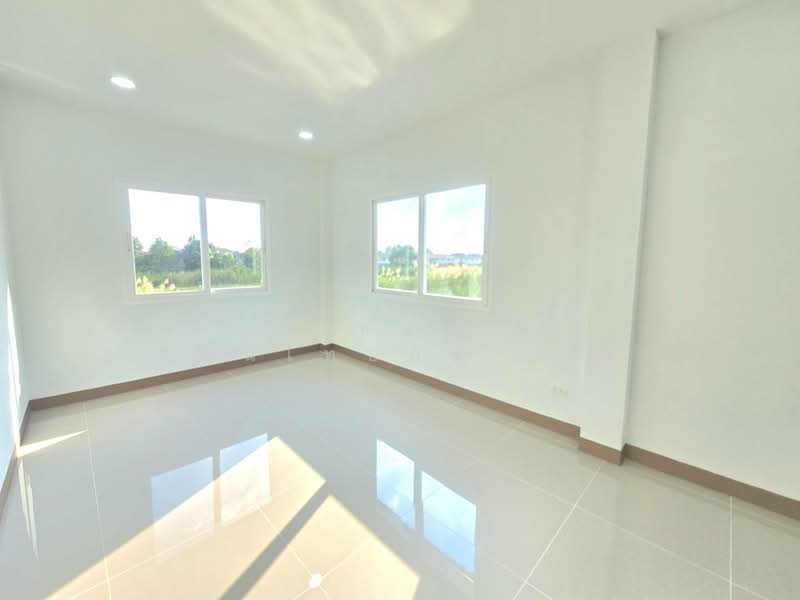 S Ville Rangsit-Lamlukka Klong 4 : เอสวิลล์ รังสิต-ลำลูกกา คลอง 4, ปทุมธานี, ถ.ไสวประชาราษฎร์ (ลำลูกกา คลอง 4), ลาดสวาย, ลำลูกกา, ปทุมธานี, 160 ตร.ม., บ้านเดี่ยว ขาย, โดย นภัสศรณ์ วงศ์สินไทยกร (นันท์), 500154653 - DDproperty.com