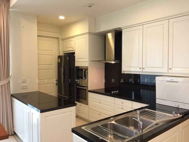 Royce Private Residences, Bangkok, 61 Soi Sukhumvit 31, Khlongtoei Nua, Watthana, Bangkok, 2 Bedrooms, 111 sqm, Condo For Sale, by Araya Intharapipat, 500154655 - DDproperty.com