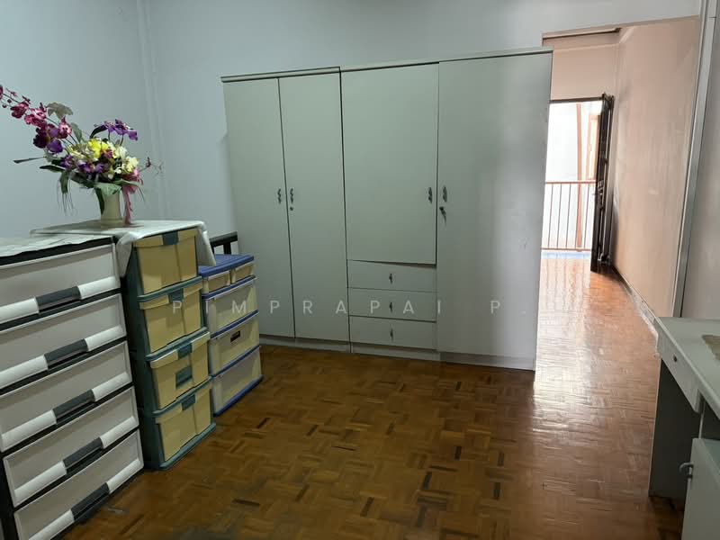 ทาวน์เฮ้าส์ จรัญสนิทวงศ์13, Bangkok, Bang Waek, Phasi Charoen, Bangkok, 4 Bedrooms, 230 sqm, Townhouse For Sale, by Pimprapai P., 500154667 - DDproperty.com